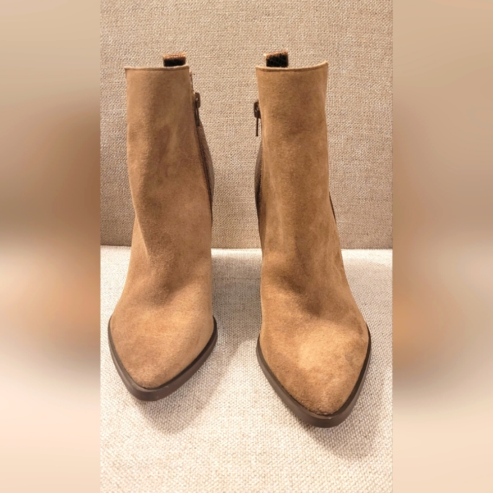 Gently used GUESS Millie Ankle Bootie Suede/Metallic  Pointed Toe Block Heel 9M